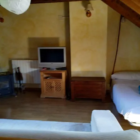 Chalet Centro De Casa 7 *